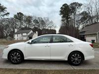2013 White Toyota Camry L Sedan Lilburn