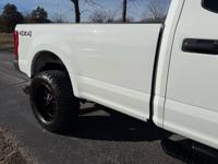 2019 Ford F-350 4x4 Forsyth, MO - Image 10