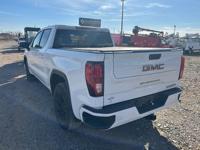 2021 GMC Sierra 1500 Elevation Diesel Crew Cab Short Bed S Manning Rd El Reno, Ok / N.E.Corner of I-40 & Manning - Image 9