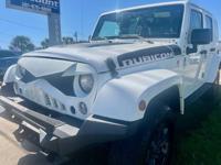 2017 Jeep Wrangler Rubicon Unlimted removeable top . . down 👍☎ 8322063054 - Image 3