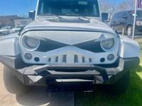 2017 Jeep Wrangler Rubicon Unlimted removeable top . . down 👍☎ 8322063054 - Image 4