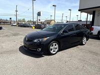 2014 Toyota Camry SE Sport - Image 3