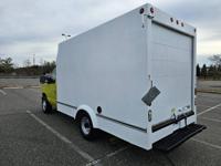 2014 Ford E-350 Box 13FT 9990 GWVR - Image 9