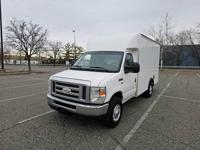 2014 Ford E-350 12ft BOX 9950 GVWR SINGLE WHEEL - Image 3