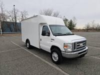 2014 Ford E-350 12ft BOX 9950 GVWR SINGLE WHEEL - Image 5