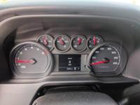 2022 Chevrolet Silverado 2500HD Custom Chevy Truck Crew cab AUTONATION Call (386) 603-6783 to confirm availability - February 19th - Image 6