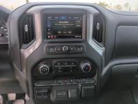 2022 Chevrolet Silverado 2500HD Custom Chevy Truck Crew cab AUTONATION Call (386) 603-6783 to confirm availability - February 19th - Image 10