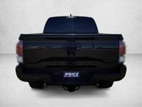 2021 Toyota Tacoma 4WD TRD Off Road 4x4 Truck Crew cab AUTONATION Call (623) 207-1814 to confirm availability - February 20th - Image 7