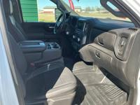 2023 GMC SIERRA 2500 4DR DIESEL 4WD W/ CM BED *34K MILES* NOBLE - Image 10