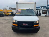 2022 GMC CAMION CON PUERTA AL LADO YO FINANCEO!! NORTH HOUSTON - Image 4