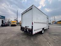 2022 GMC CAMION CON PUERTA AL LADO YO FINANCEO!! NORTH HOUSTON - Image 6