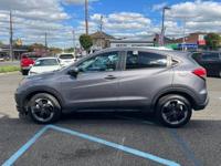 2018 Honda HR-V EX-L Navi AWD CVT LOW MILES!!! down payment assistance! + EVERYONE DRIVES! WE MAKE IT HAPPEN! - Image 4
