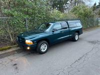 Extra clean 1998 Dodge Dakota club cab Pick up truck **109,198 Miles** Salem - Image 2