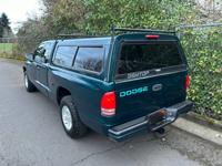 Extra clean 1998 Dodge Dakota club cab Pick up truck **109,198 Miles** Salem - Image 8