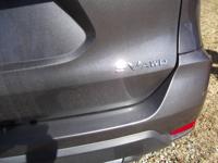 2017 Rogue SV AWD Loaded w/Sunroof 71K Miles Gun Metallic Edmond - Image 5