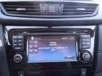 2017 Rogue SV AWD Loaded w/Sunroof 71K Miles Gun Metallic Edmond - Image 7