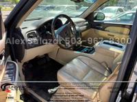 2007 GMC Yukon XL AWD All Wheel Drive Denali 4dr SUV SUV Universal Auto Sales - Image 6