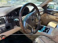 2007 GMC Yukon XL AWD All Wheel Drive Denali 4dr SUV SUV Universal Auto Sales - Image 7