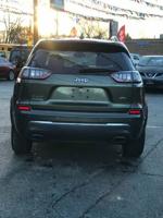 2019 Jeep Cherokee Overland Sport city of chicago - Image 9