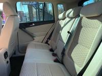 2009 Volkswagen Tiguan SE 4 Motion (46K miles) Mission Valley - Prime Auto Imports - Image 8