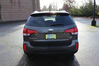 2014 Kia Sorento EX Lancaster Dr Se Salem OR 97317 - Image 9
