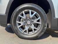 2023 GMC Acadia Easy Financing, Call Now and Drive, SKU:26599 GMC Acad San Diego Auto Finders - Image 7