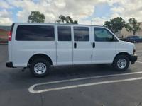 2019 Chevrolet Express 3500 Passenger - Financing Available! Vista - Image 5