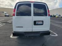 2019 Chevrolet Express 3500 Passenger - Financing Available! Vista - Image 8