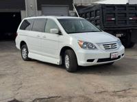 2008 Honda Odyssey EX-L LOW MILES! WHEELCHAIR ACCESSIBLE! LIKE NEW TIR - Image 8