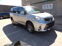 10K MILE 2020 TOYOTA SIENNA EXL WHEELCHAIR HANDICAPPED POWER RAMP VAN Irving, TX - Image 4