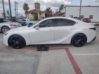 2021 Lexus IS 300 4dr Sedan Clean Title. Financing Available. Houston - Image 5