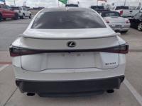 2021 Lexus IS 300 4dr Sedan Clean Title. Financing Available. Houston - Image 7