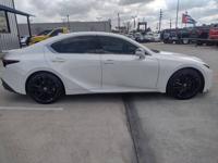 2021 Lexus IS 300 4dr Sedan Clean Title. Financing Available. Houston - Image 9