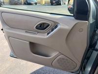 2007 *Ford* *Escape* *XLT* Credit Friendly Clean Titles Est. '63 Ford Escape - Image 9