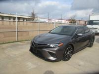 2019 TOYOTA CAMRY SE - Image 2