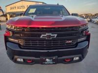 22 Chevy Silverado 1500 Limited LT TRAIL B0SS Financing Available Houston - Image 9