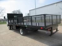 2019 HINO 155 WITH A 18 FEET FLAT BED WITH STAKES - Image 5