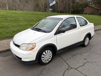 2000 Toyota Echo 2DR Coupe 5 Speed Manual 1.5L 4 Cyl Runs Great Salem - Image 3