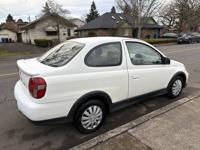 2000 Toyota Echo 2DR Coupe 5 Speed Manual 1.5L 4 Cyl Runs Great Salem - Image 9