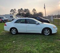 2006 Honda Accord low miles - Image 3