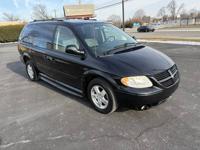 2005 Dodge Grand Caravan SXT HANDICAP VAN w/HAND CONTROLS 50K Philadelphia - Image 4