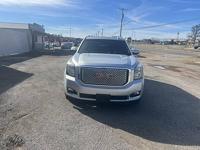 2015 GMC Yukon Denali - Image 5