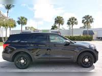 2024 Ford Explorer Police Interceptor Utility FPIU 3K MILES LIKE NEW! - Image 3