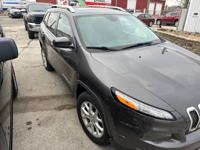 2015 jeep Cherokee latitude 4cylinder new engine Hammond - Image 3