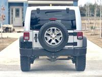 2016 Jeep Wrangler UNLIMITED R 4WD - Image 8