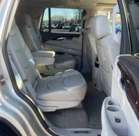 2015 Cadillac Escalade 4x4 4WD Luxury 4dr SUV SUV MGM Classic Cars - Image 9