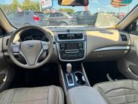 2017 *Nissan* *Altima* *2.5* S Nissan Altima - Image 6