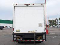 2018 Isuzu NPR HD 16FT Box Truck DIESEL MANAGER SPECIAL Truck FAM Vans Inc - Image 7