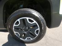 2017 Jeep Renegade Trailhawk 4x4 4dr SUV Phoenix - Image 9