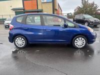 2013 Honda Fit / Clean Title / Black Friday Special, Discount!!! Salem/1477 Hawthorne Ave NE - Image 6